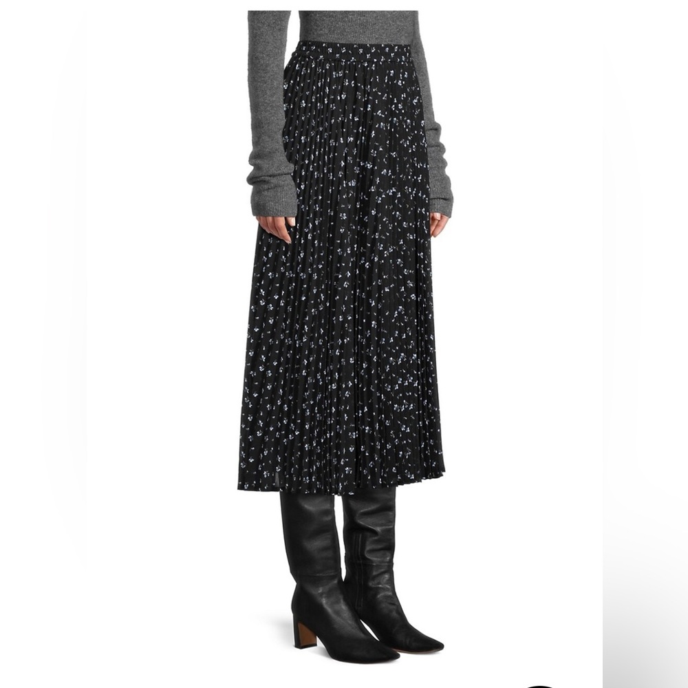 Long Michael Kors skirt!